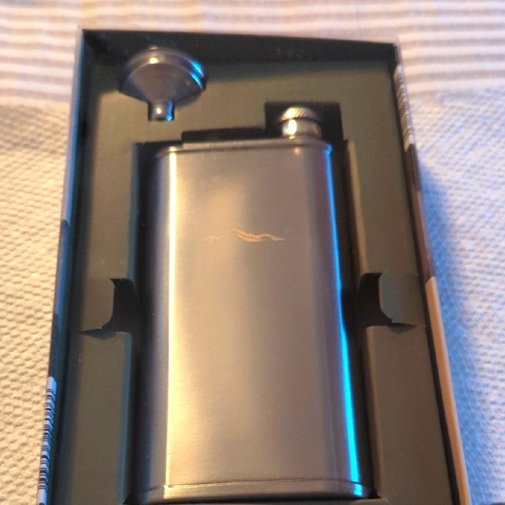 STAINLESS Steel Flask with Funnel Set NewSale